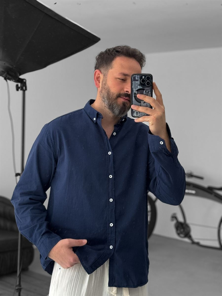 Tomás – Classic Cotton Shirt