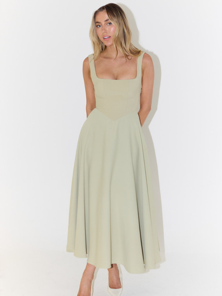 Clara – Vestito Midi Svasato