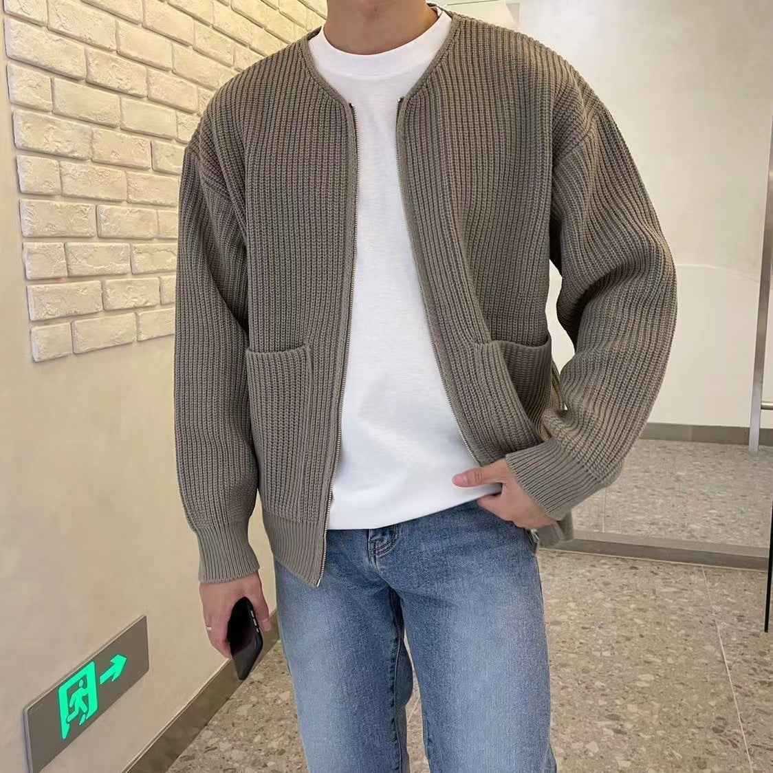 Jaime - Zip-Up Knitted Cardigan