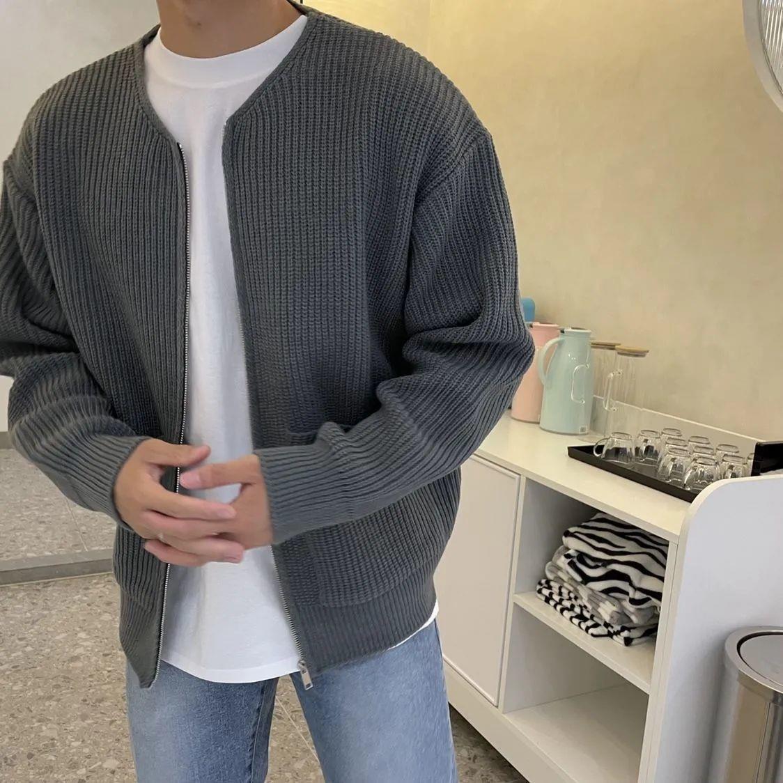 Arthur - Knitted Zip-up Cardigan