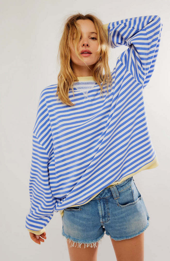 MANA™ – Striped Oversized Sweater 🍂✨