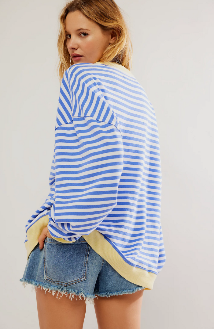 MANA™ – Striped Oversized Sweater 🍂✨
