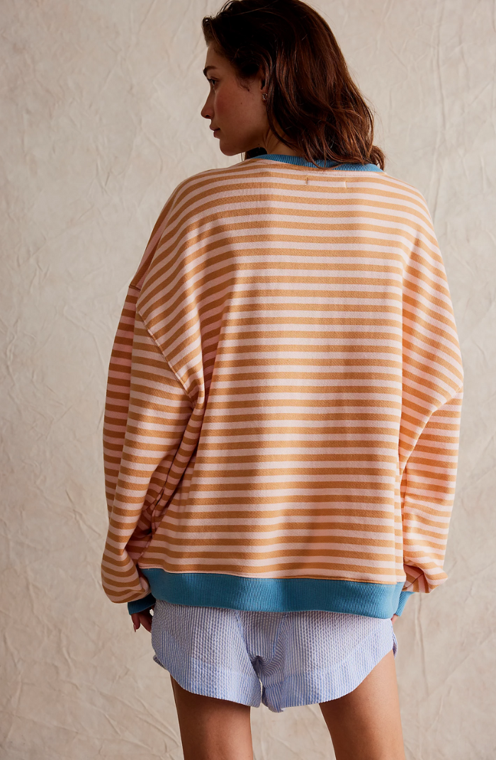MANA™ – Striped Oversized Sweater 🍂✨