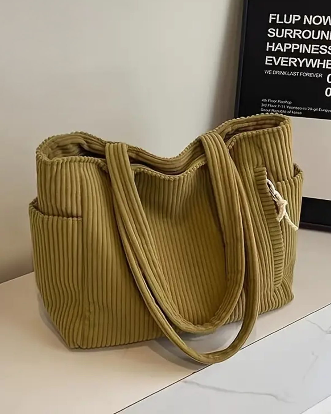 Nayara – Ribbed Tote Bag