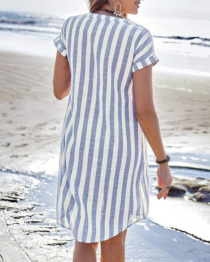 Lucia – Vestito a righe con bottoni
