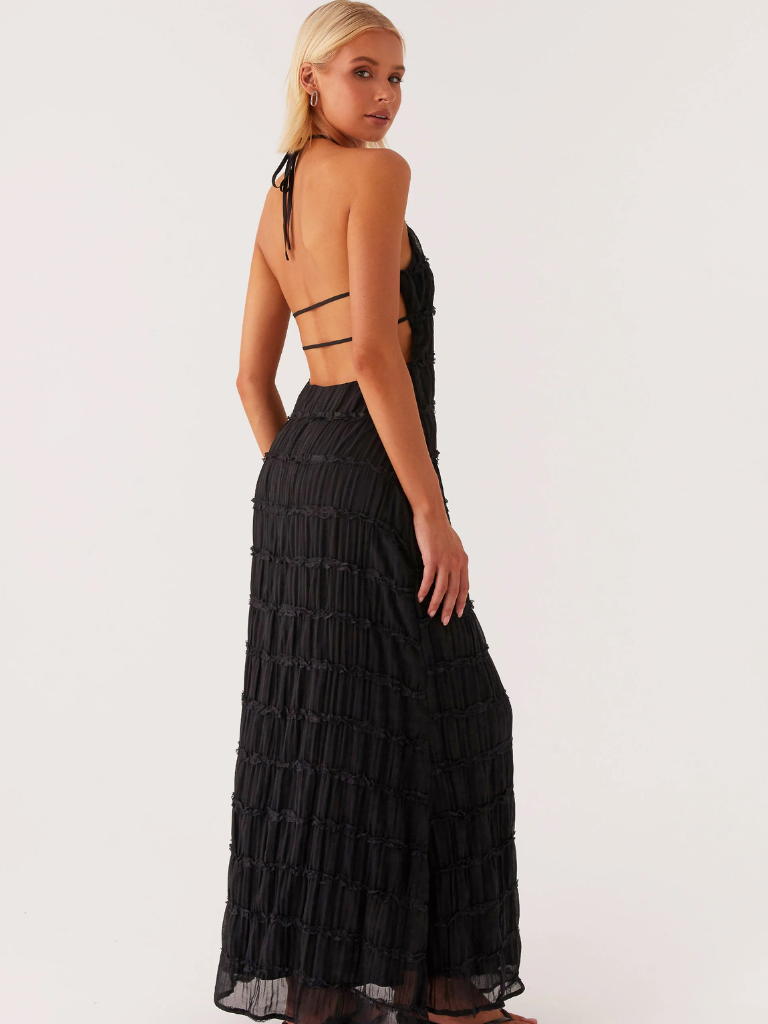 Daria – Airy Halter Maxi Dress
