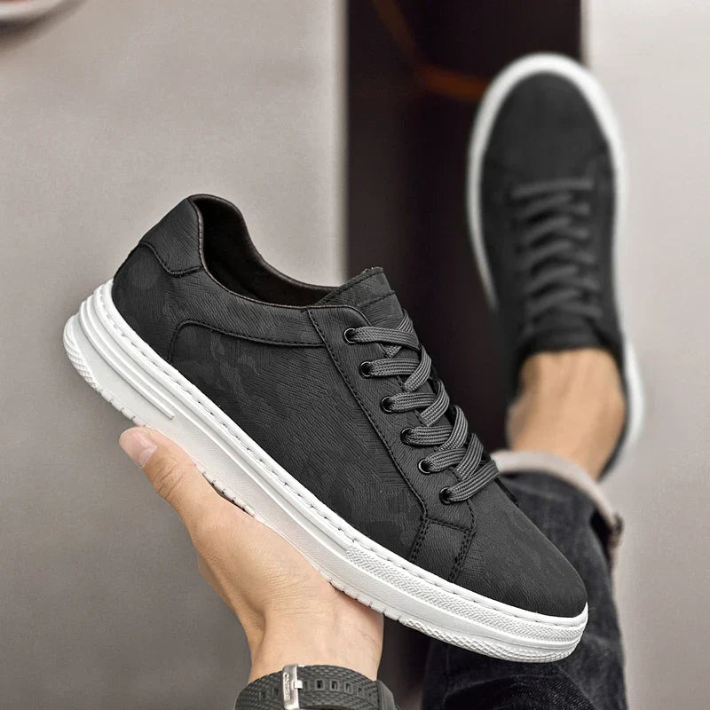 Edinburgh Leather Sneakers