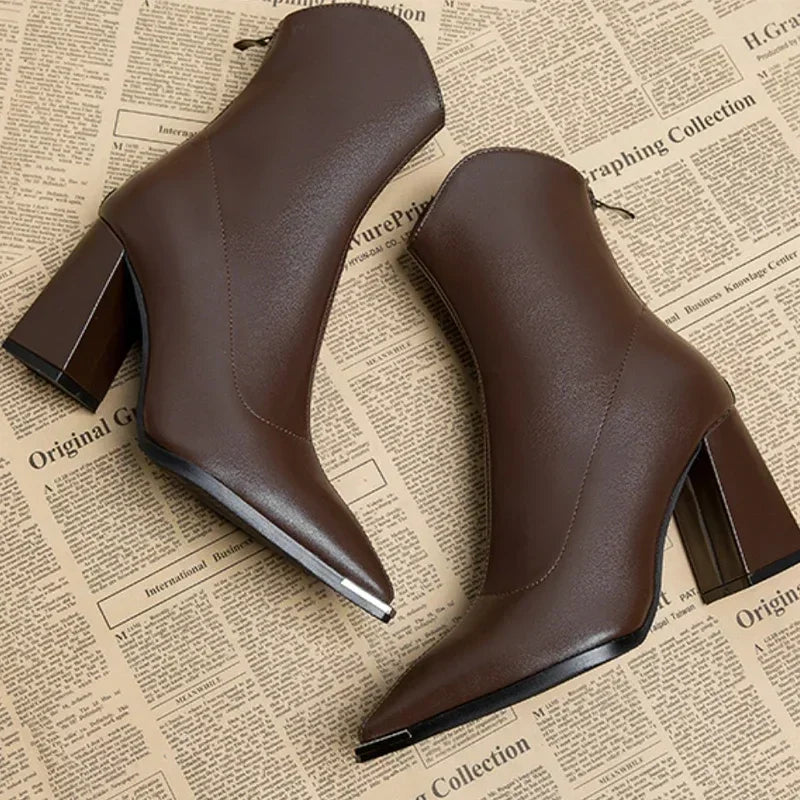 Verona Chelsea Boots