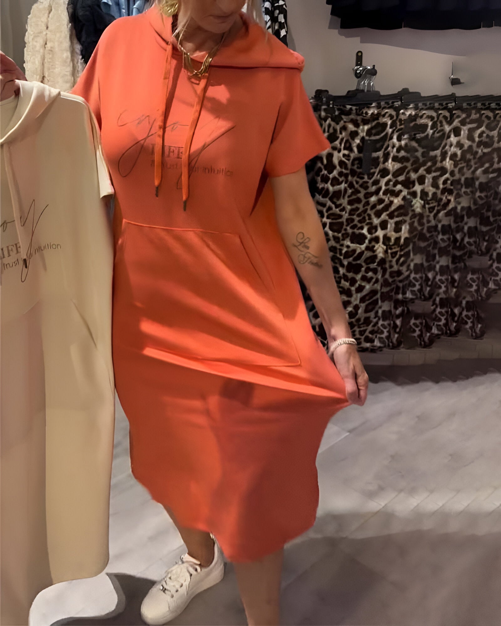 Vera – Hoodie Midi Dress