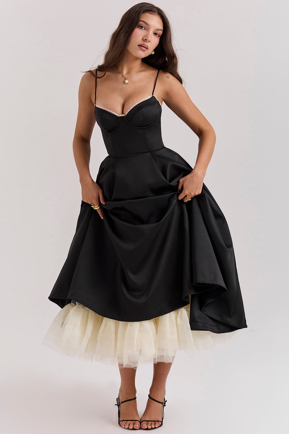 Valeria – Elegant Midi Dress