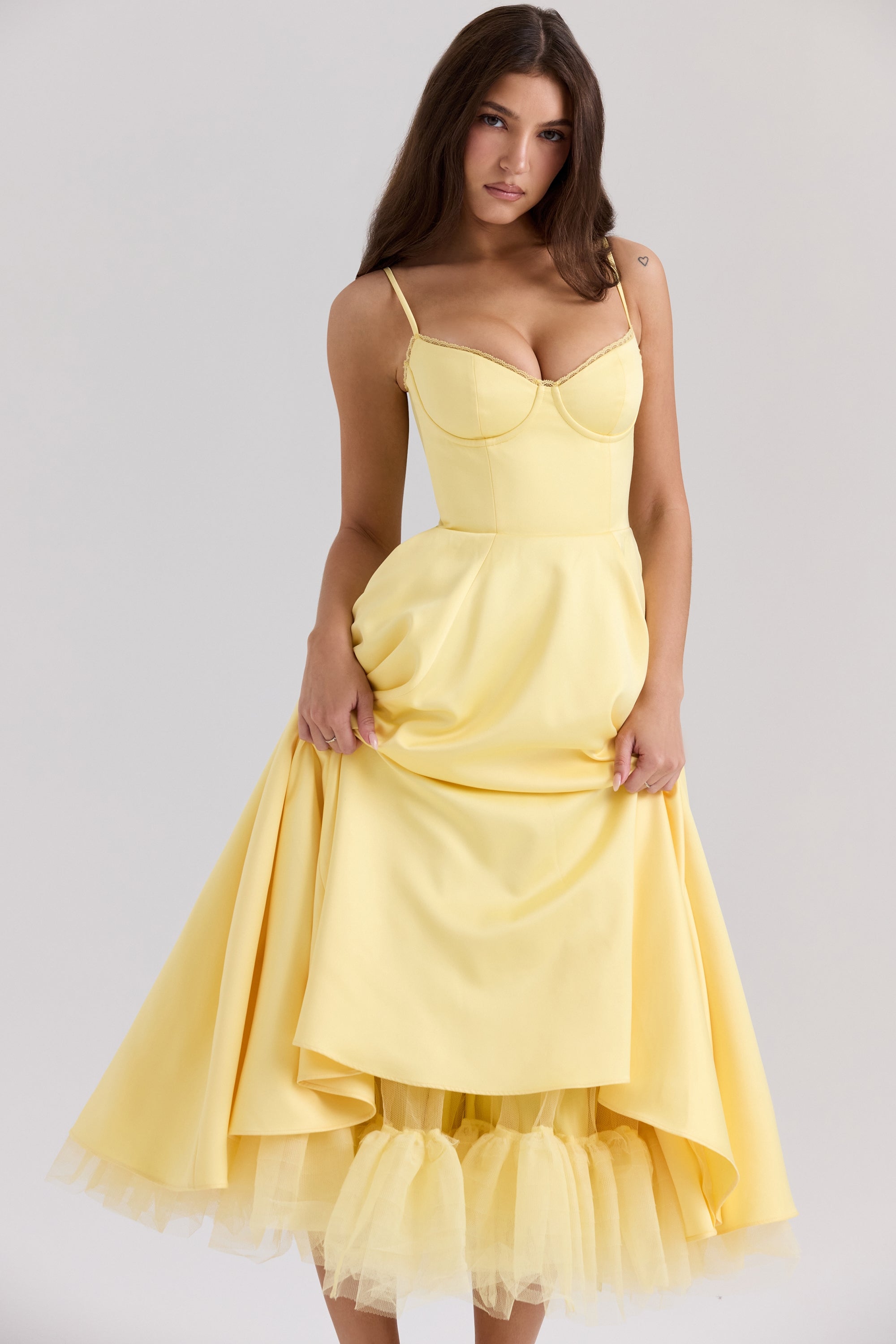Valeria – Elegant Midi Dress