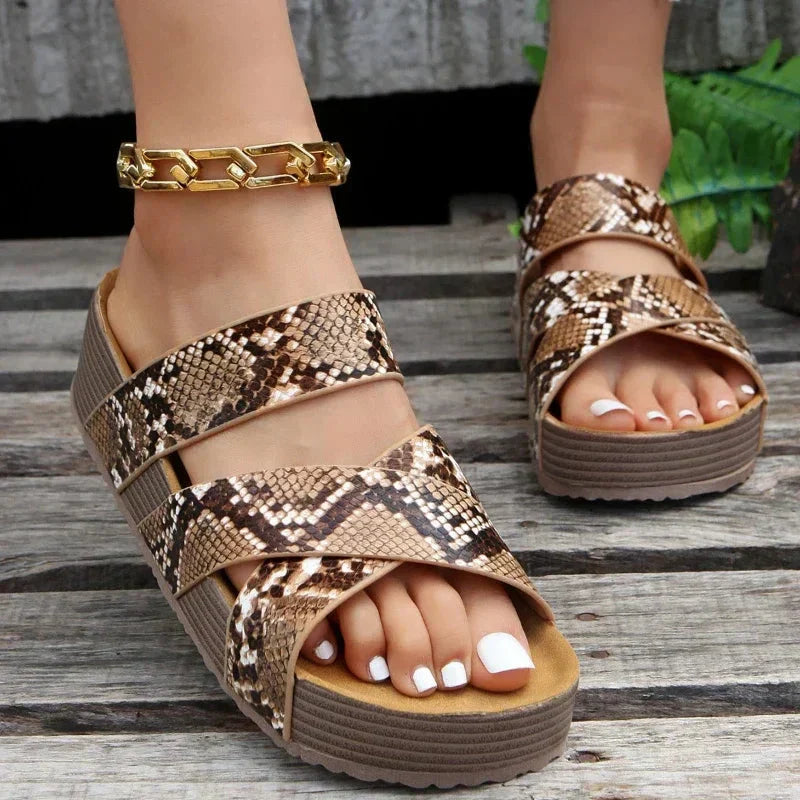 Carla - Ortopediska Sandaler
